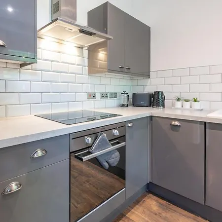 Executive 2-bed - Walk To Uni & Lgi * Leeds (West Yorkshire)