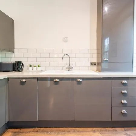 Executive 2-bed - Walk To Uni & Lgi * Leeds (West Yorkshire)
