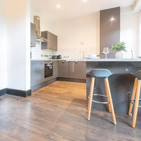 Executive 2-bed - Walk To Uni & Lgi Leeds (West Yorkshire)